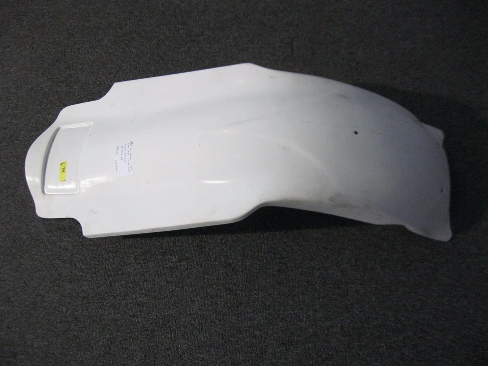 CAMTECH GUARDABARROS TRASERO ESTIRADO SUPERPUESTO CON RECORTES 08-RFO-GB SE ADAPTA A HARLEY 09+ Foto 3 de 4