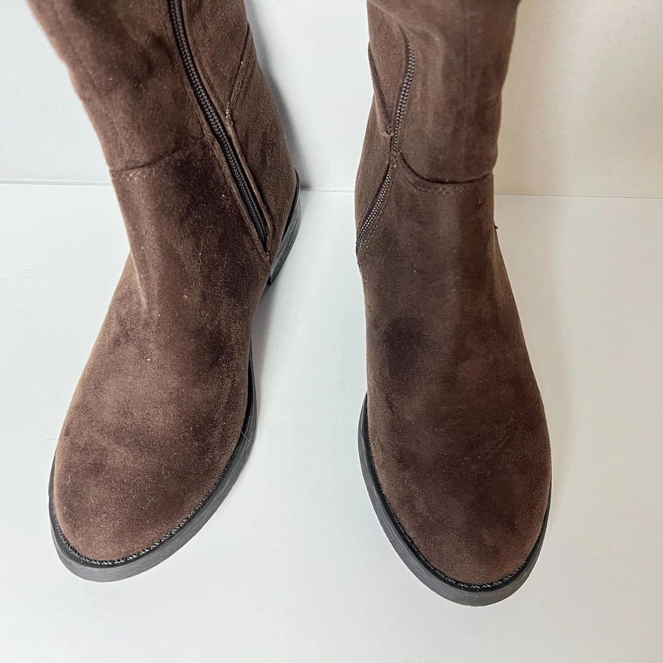 NUEVO SIN CAJA "SODA" HASTA LA RODILLA GAMUZA PLANA CREMALLERA BORLA BOTA MARRÓN TALLA 6 Foto 2 de 4