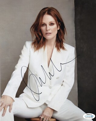 Julianne Moore  Actress  AUTOGRAPH Signed  10x8 Photo ACOA