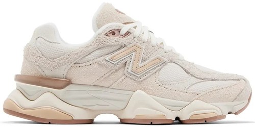 New Balance 9060- Sea salt with concrete and silver metallic/M6W7