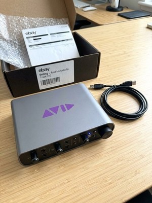 AVID Mbox PRO オーディオインターフェース Avid Mbox pro 3 USB Audio Interface with headphones and microphone