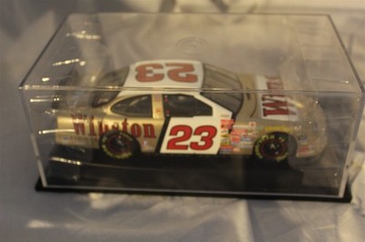 ACTION PLATINUM 1998 MIKE SKINNER #31 CHEVROLET LOWE'S SPECIAL OLYMPICS 1/24