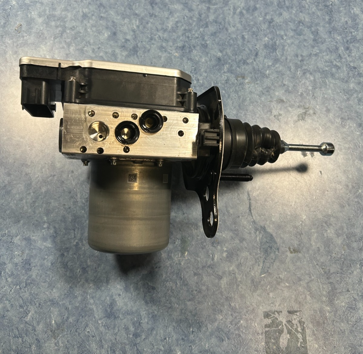 2017-2017 Chevrolet Malibu Abs Pump Control Module