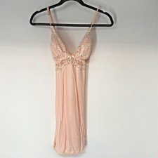 NWT Victoria's Secret Lace Trim Nightgown Women M Peach Romantic