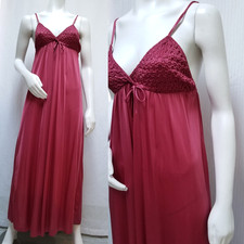 Vintage KAYSER Fuschia Pink Nylon Silky Long Lingerie Nightgown - Size M
