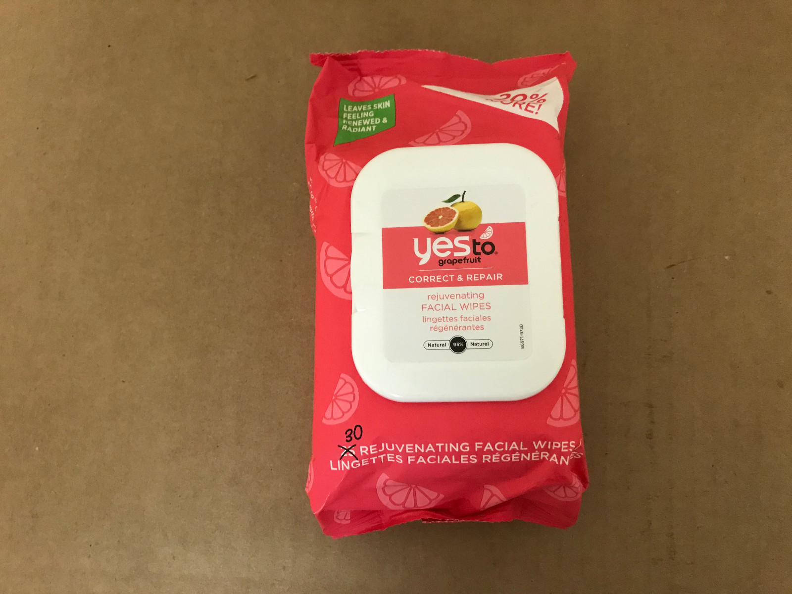 Yes To Grapefruit Correct Repair Rejuvenating Facial Wipes, 25 Count