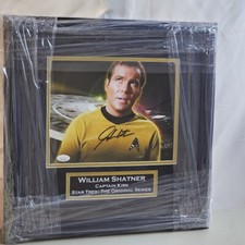 2018 Rittenhouse Star Trek TOS Captain's Collection Trading Cards 24