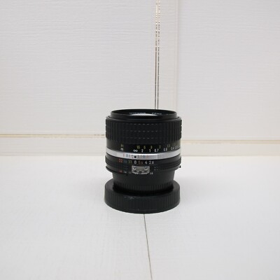 Nikon lens Nikkor 28mm F2.8