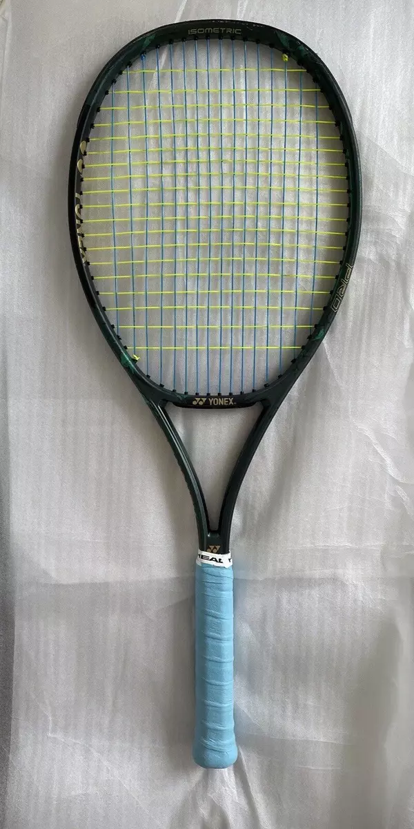 1本購入可能Yonex Vcore Pro 97 x 3本