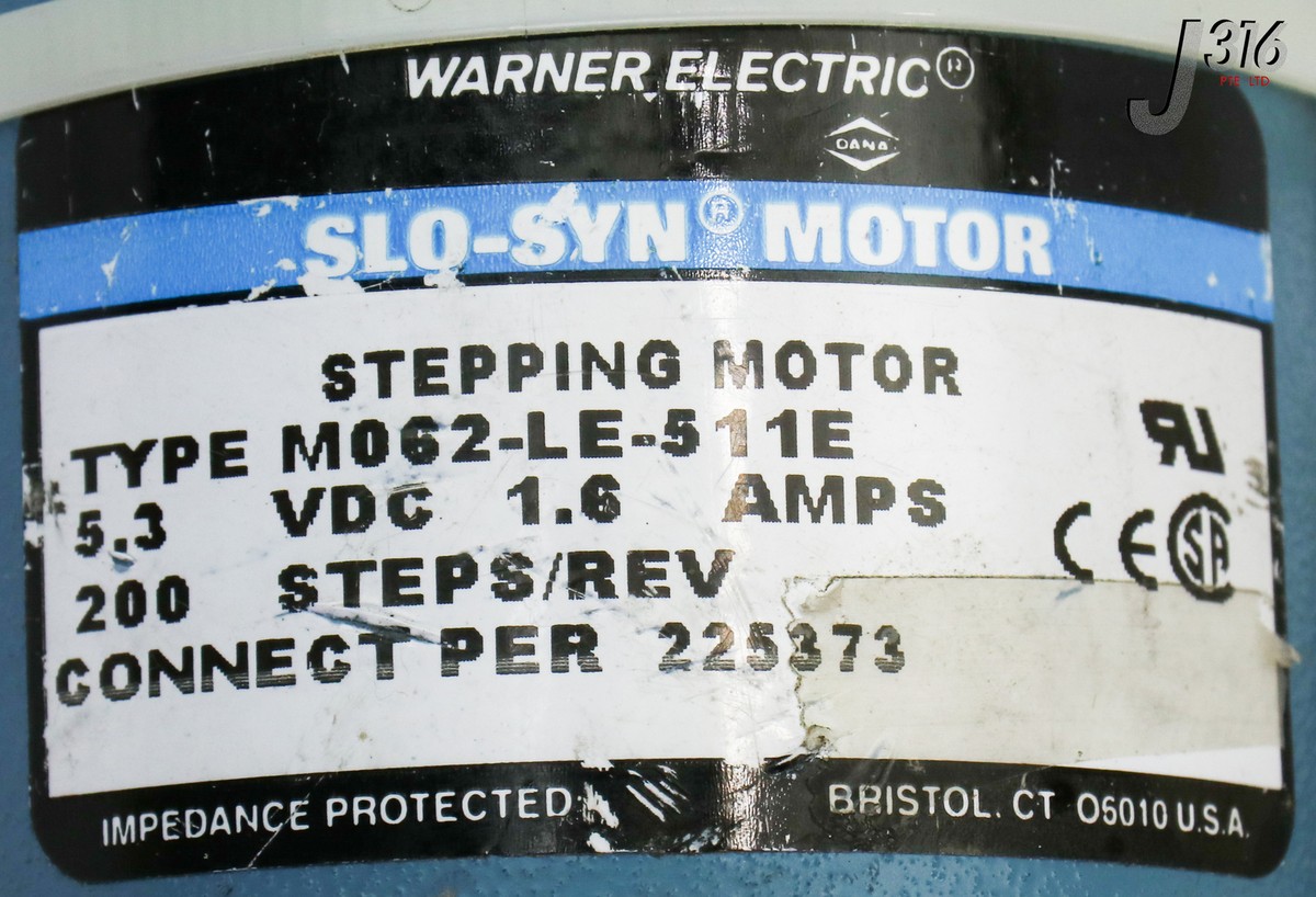 685 WARNER ELE SLO-SYN STEPPING MTR W/ RENCO ENCODER 1688402-001