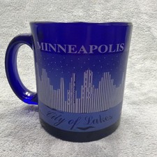 Minneapolis Skyline Cobalt Blue Glass Coffee Mug Souvenir Made in USA