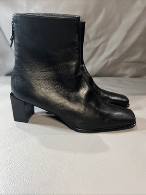 Stuart Weitzman women size 9 B black leather square toe ankle heel zipper boots