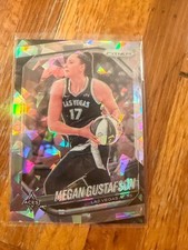 2025 Panini WNBA Prizm MEGAN GUSTAFSON Cracked Ice #49 Las Vegas Aces