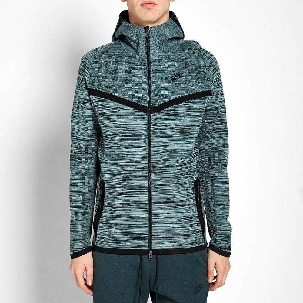 Nike TechKnit Wind Runner Fleece Hoodie Black & Hasta 728685-011