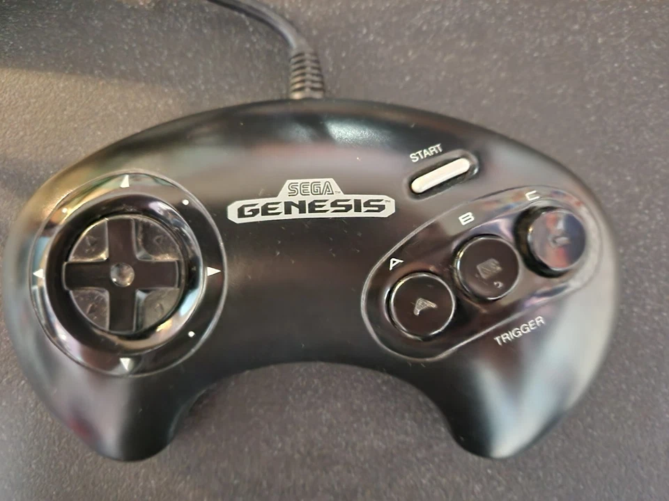 Sega Genesis Controller - Black (MK-1650 Taiwan edition) - Image 2 of 3
