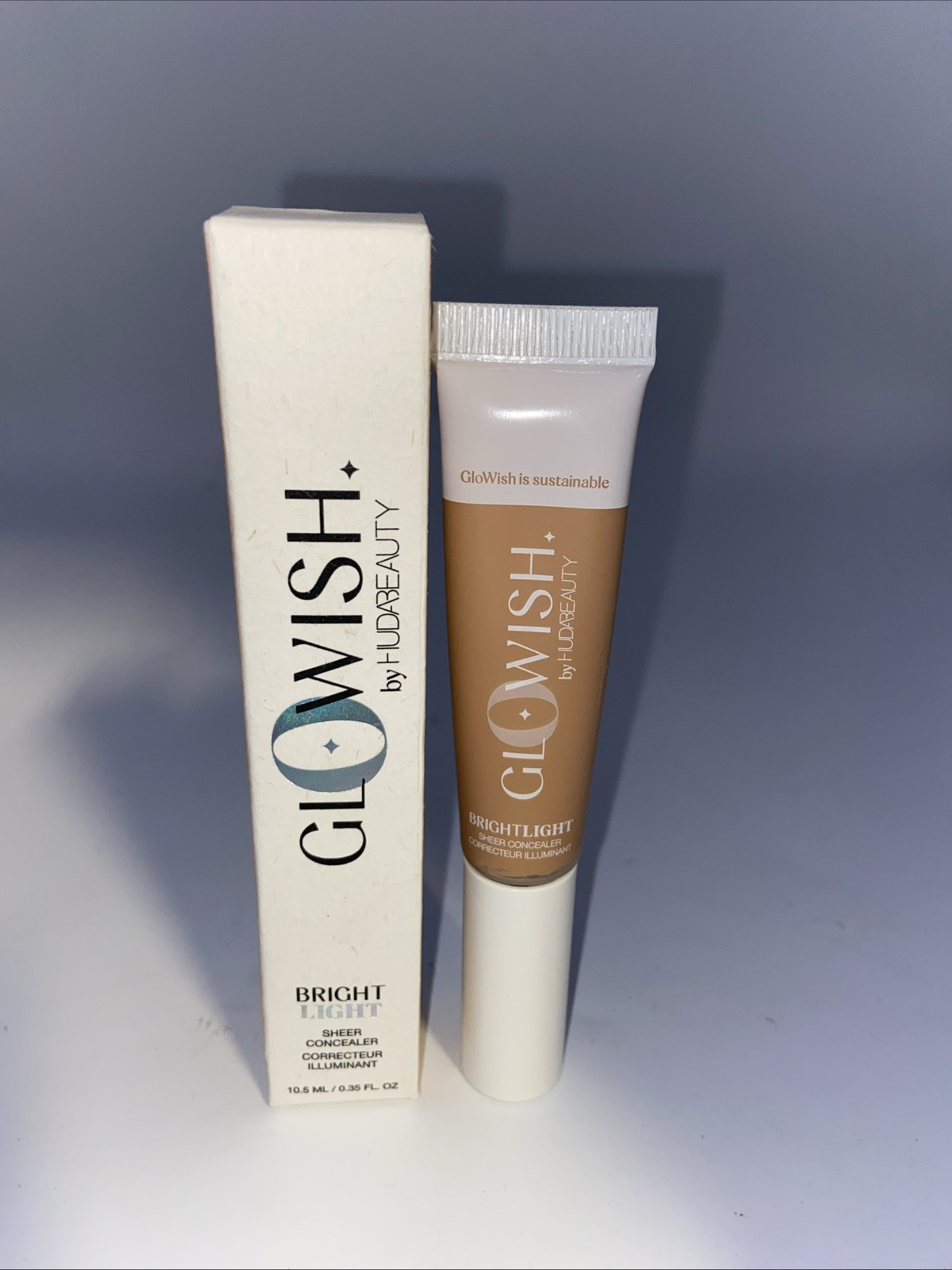 Huda Beauty 05 MEDIUM Bright Light Sheer Concealer Full Size .35 fl oz