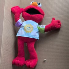 Fisher-Price Sesame Street Elmo Plush Toy Medium 2004 Red Surface Washable