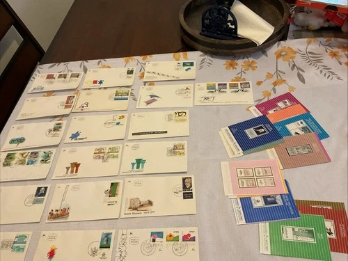 ISRAEL-(-1989-)-lot of 19-FDC'S of Israel Postal History & BULLETINS-# 83