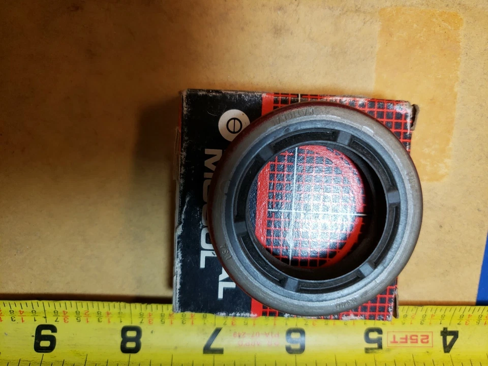 SELLO RUEDA TRASERA NACIONAL 3348, para Chevy, Pontiac 1976-1987 Hecho en 🇺🇸 Foto 2 de 4