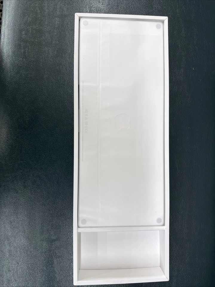 Apple Wireless Keyboard - Image 3 of 3