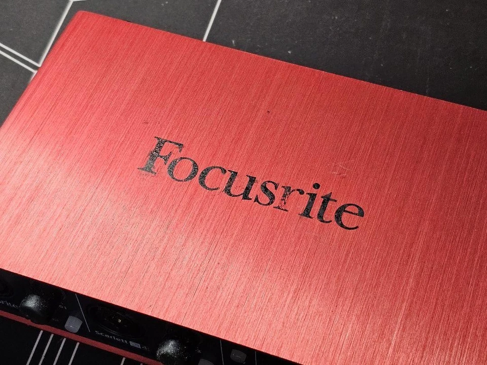 Focusrite Scarlett 2i4 Audio Interface Red Aluminum XLR/TRS combo input Used - Image 3 of 4