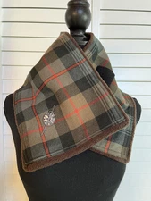 Outlander SEASON ONE Crew Gift Tartan Neck Gaiter/Warmer/Scarf -  Sam Heughan
