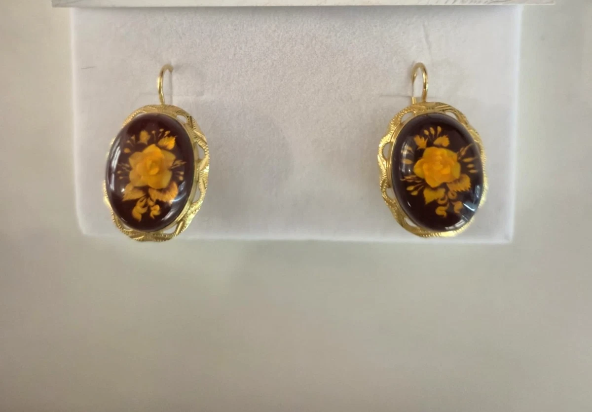 Orecchini in oro, briolette a goccia in vetro ambrato color miele sfaccettato, orecchini a perno, gioielli fatti a mano - Italia