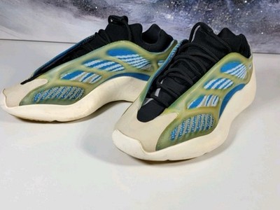 adidas Yeezy Boost 700 V3