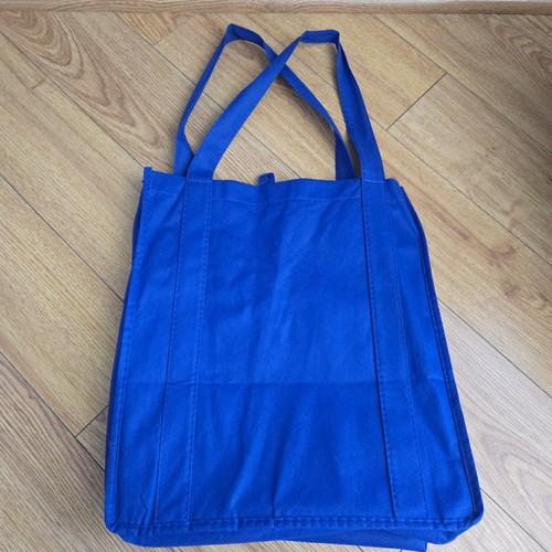 WARNER BROTHERS WB 100th Anniversary "Celebrating Every Story" Pin + Tote Bag - Picture 13 of 13