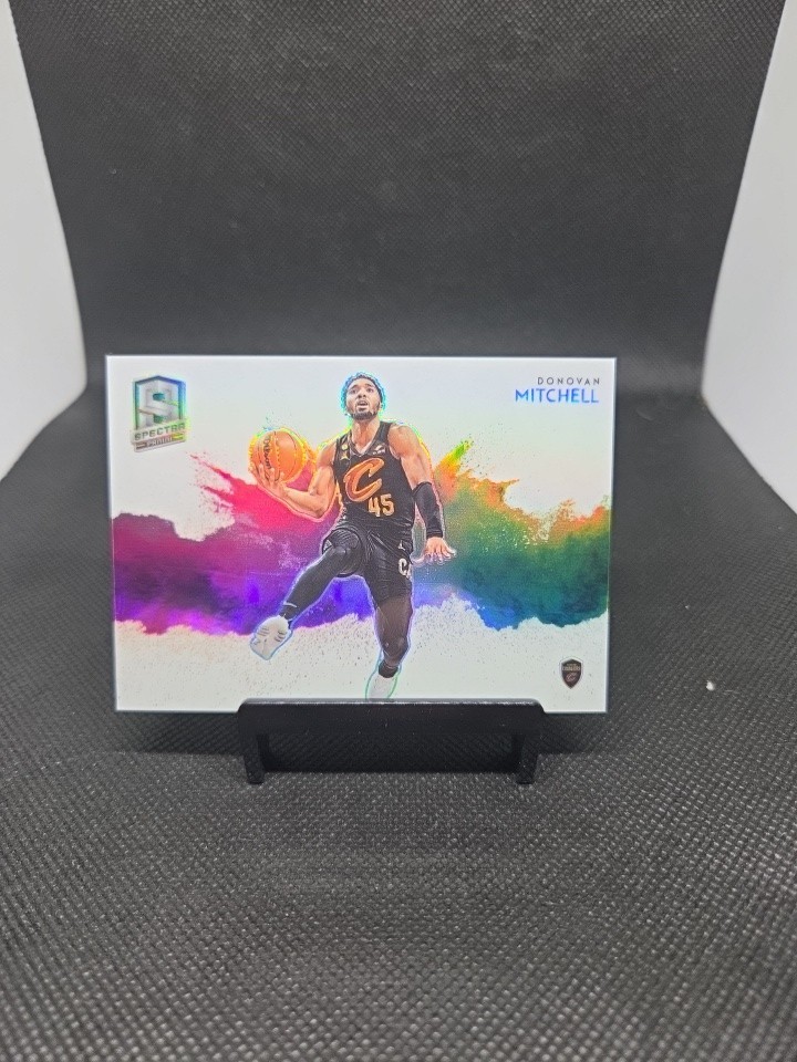 2022-23 Panini Spectra - Color Blast Donovan Mitchell #12