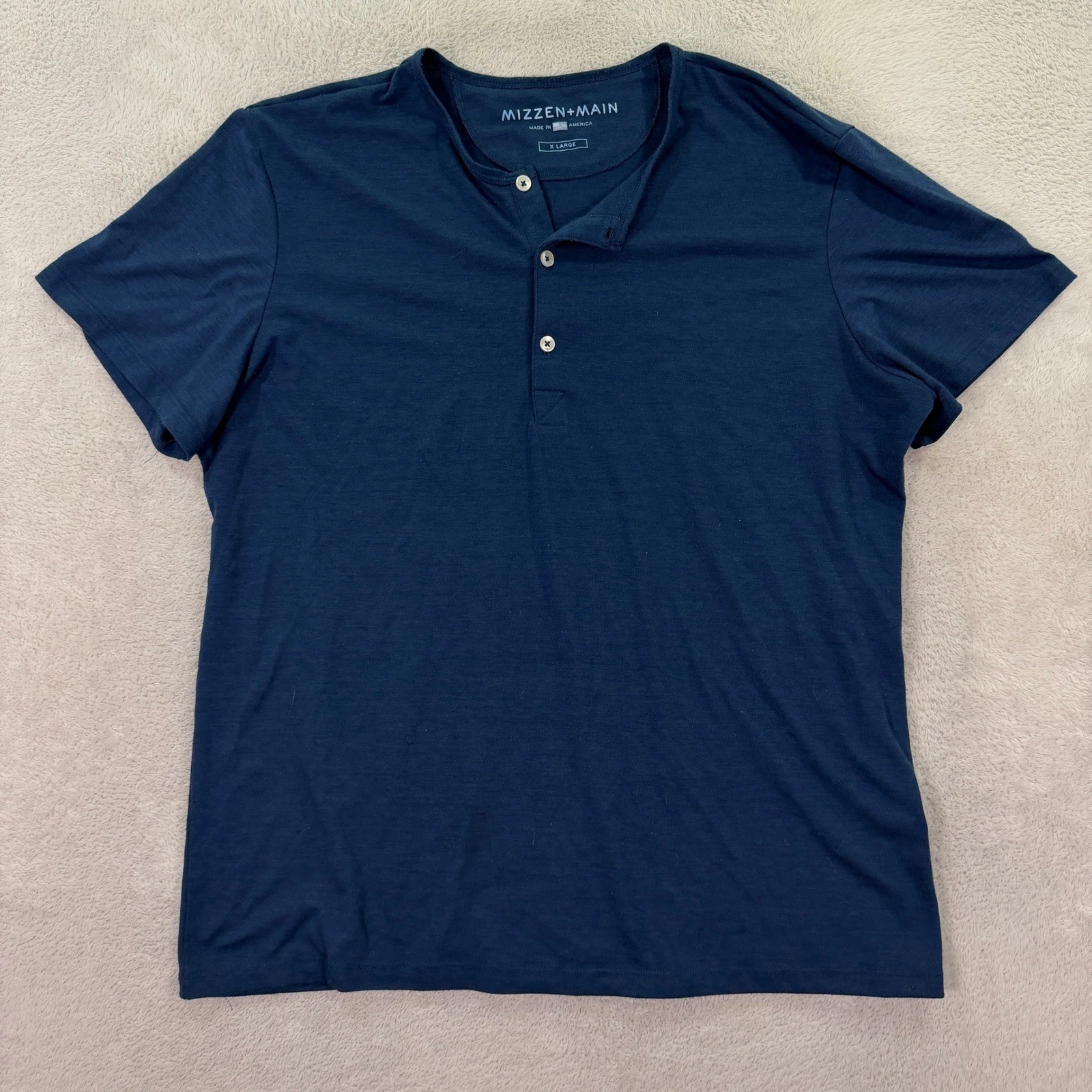 Mizzen+Main Mens XL Navy Blue Short Sleeve Performance Henley Shirt Classic Fit