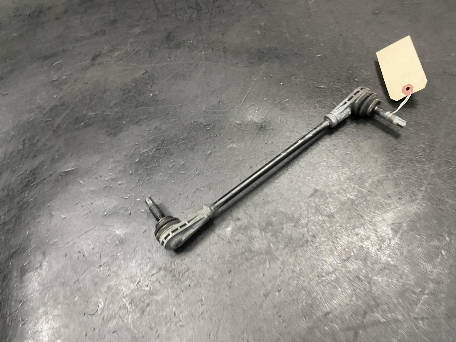 Front Stabilizer Bar Right Link 2019 Chevrolet Equinox 84517192 2018