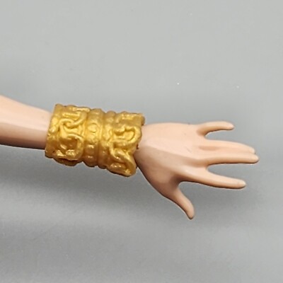 Ever After High Spring Unsprung Lizzie Hearts Book Playset Gold Bracelet Only