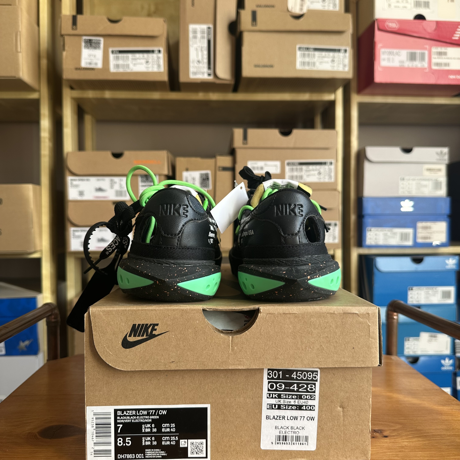 OFF WHITE X NIKE UK 6 (EU 40) Blazer Nike X Off White Nero Verde Elettrico