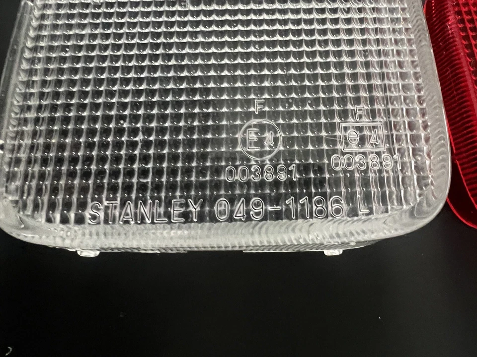 1993 1997 HONDA CRX CIVIC DEL SOL ALL CLEAR REAR FOG LIGHT LENS - Image 3 of 4