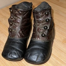 Victorian Child’s High Top Four Button Two Tone Antique Leather Baby Shoes