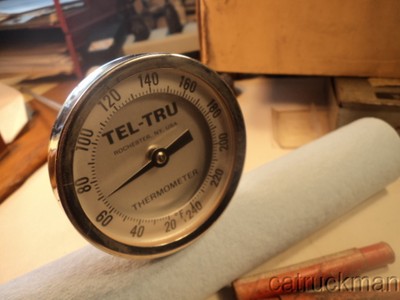 Tel-Tru 20-240 F Degree Themometer w/ 1/2'' NPT Concentric Mount to 18'' Stem