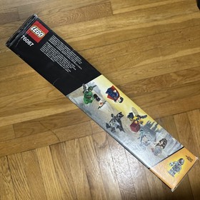 New Factory Sealed LEGO DC Comics: Flying Fox: Batmobile Airlift Attack (76087)