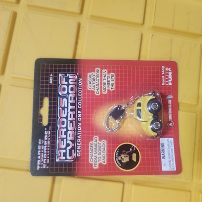 #ad #ad Bumblebee G1 reissue keychain Heroes of Cybertron Hasbro Transformers A51 $27.00