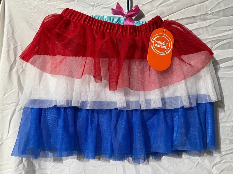 WONDER NATION BRAND PATRIOTIC 3 TIER NYLON NET SKIRT-RED,WHITE,BLUE-SZ M7-8 GIRL