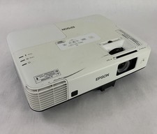 Epson H451A PowerLite 1880 LCD Lamp Projector 2582 Lamp Hours No Remote