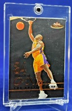 SHAQUILLE O'NEAL MYSTIQUE SILVER HOLO BRONZE LETTERING SP RARE LAKERS LEGEND 