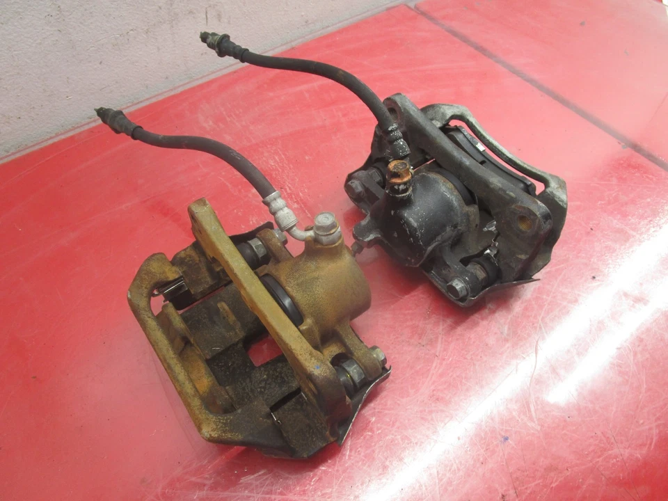 98-02 LEXUS LX470 AWD 后方左右制动计算器套装 原始设备制造商 — 第 4/4 张图片