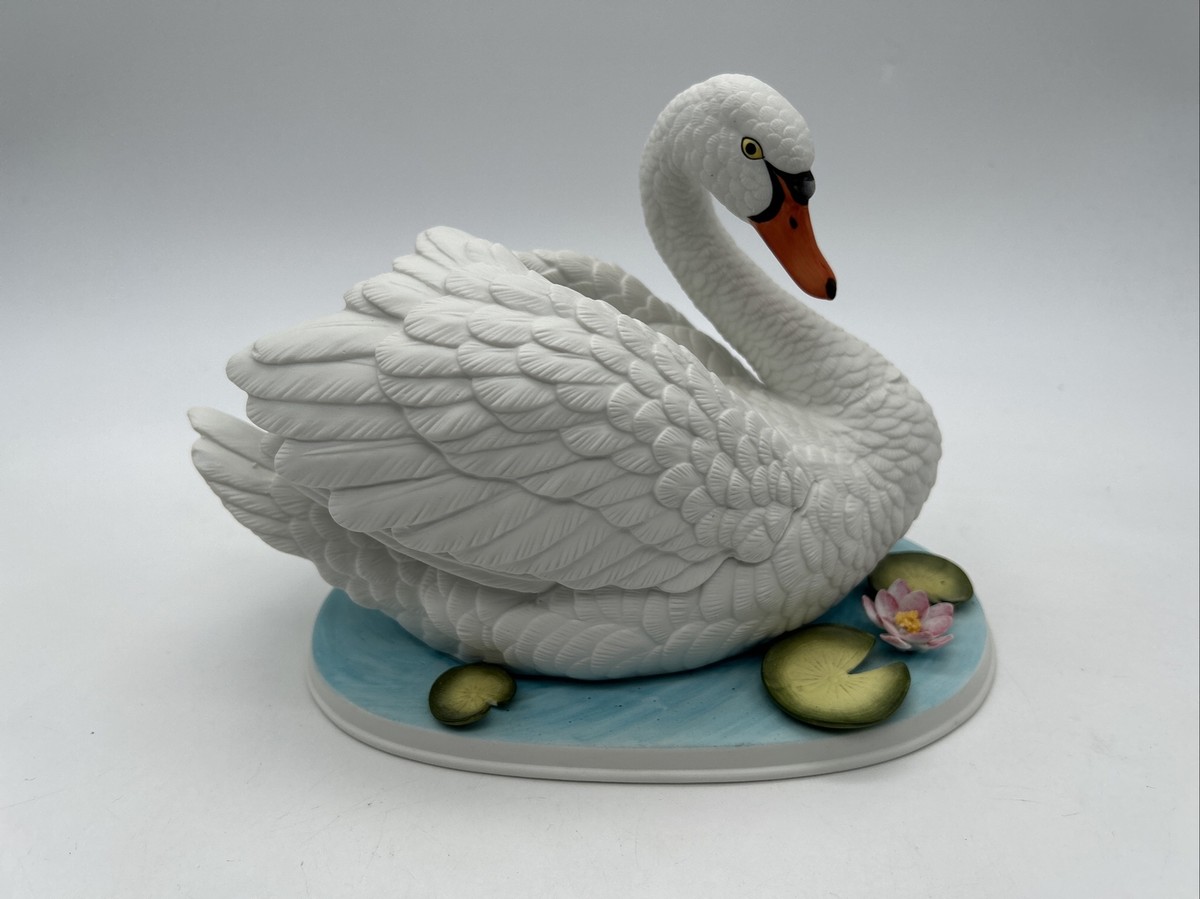 Limited Edition Birds Of North America ~ Mute Swan No. 563/2500