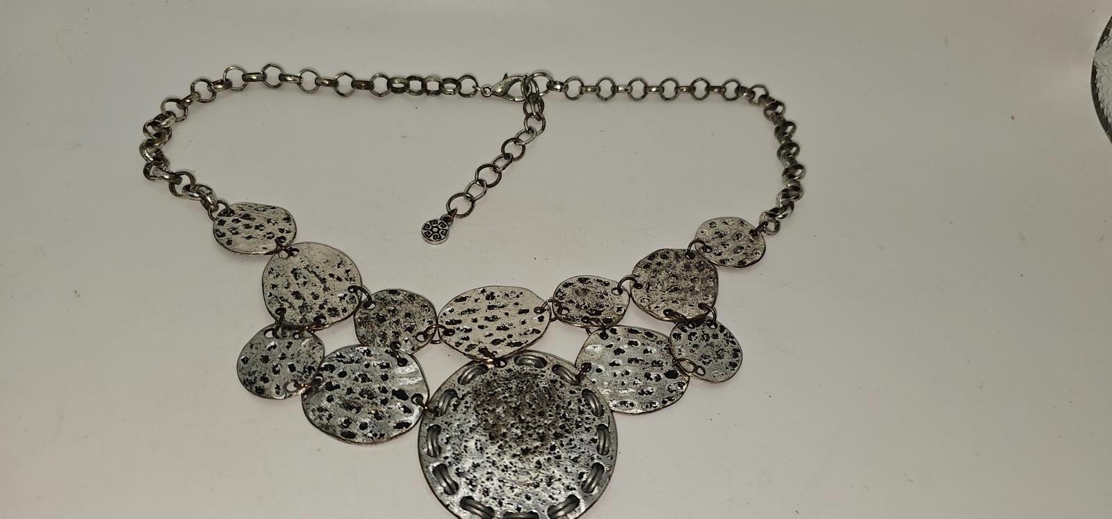 VTG Ruby Road Silver-Tone Statement Necklace with… - image 3