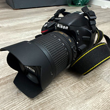Nikon Kamera D3200 schwarz mit AF-S DX NIKKOR 18-105mm f/3,5-5,6 VR