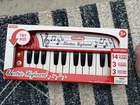 Schilling Electric Keyboard Piano Music Instrument 14 Classic Tunes