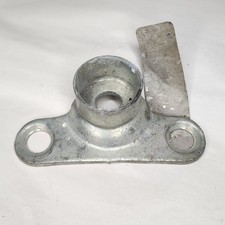 Nos Oem Ford E7tz-99430b39-a Lh Driver Tailgate Hinge Roller F150 F250 Ranger