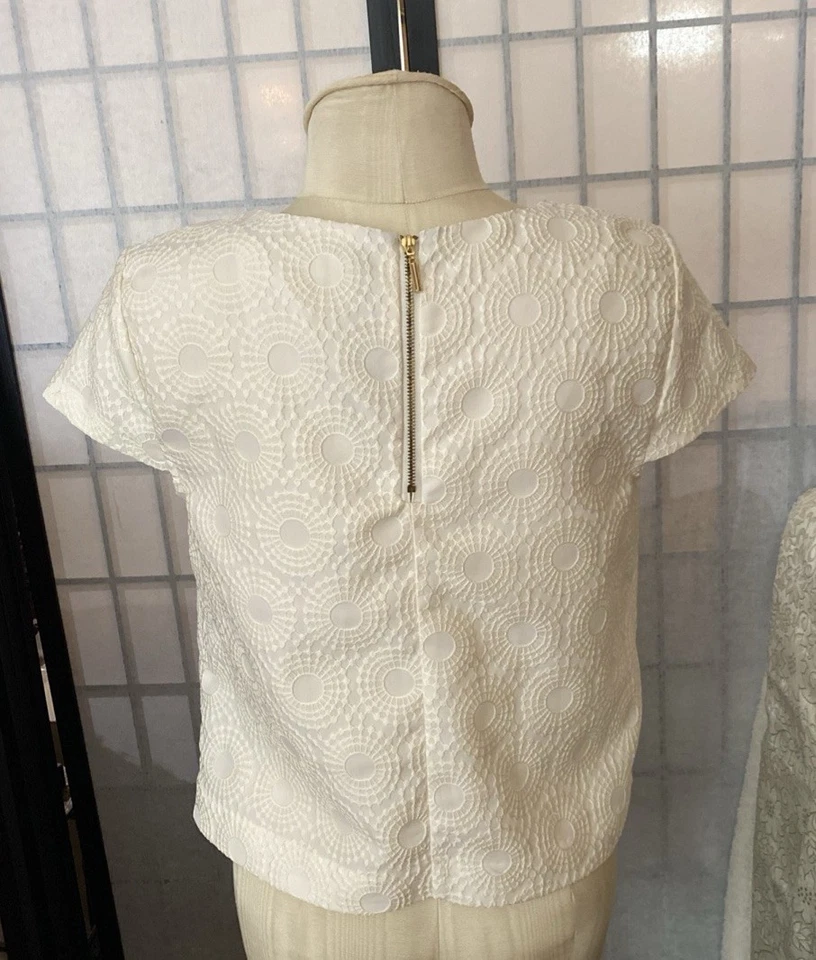 Top de ganchillo beige Kensie Foto 4 de 4