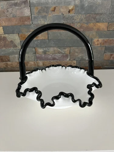 Fenton Ebony Crest Handled Basket ~ Ruffled ~ Hard To Find ~ Black Crest